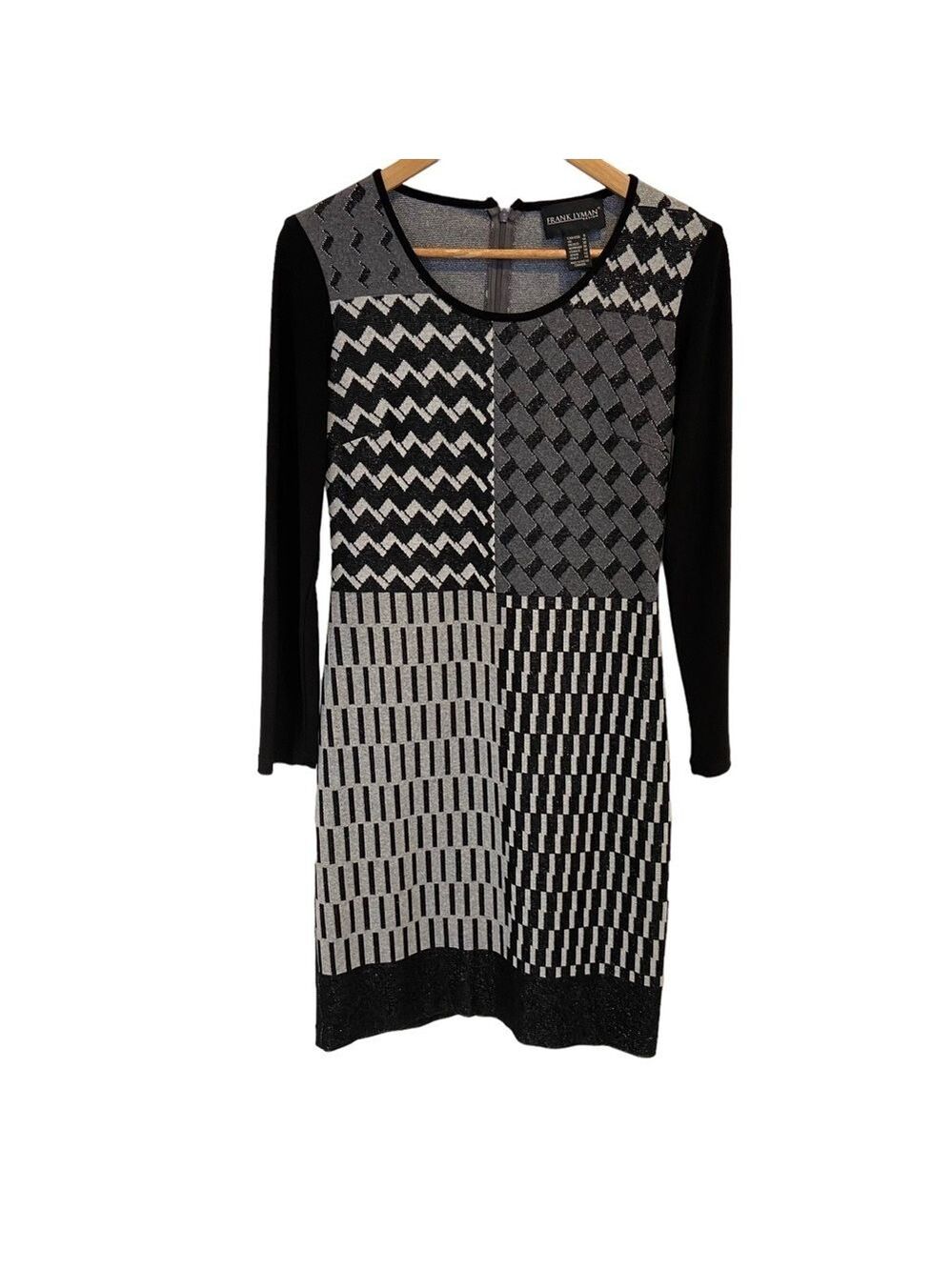Frank Lyman design knit mini dress black white grey long sleeves scoop neck 8